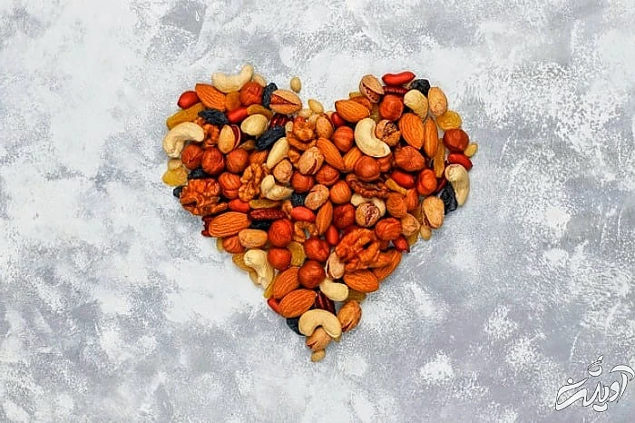 آجیلی که برای مغز ضرر دارد آجیل شکری یا نمکی